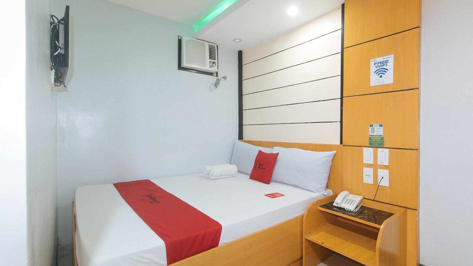 Reddoorz At Ranchotel Alabang 文珍俞巴市 外观 照片